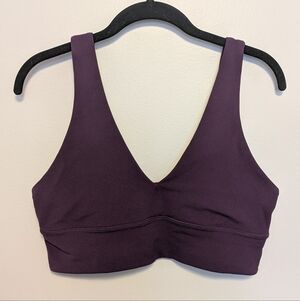 Lululemon Align V-Neck Bra *A/B (Dramatic Magenta) Size 12